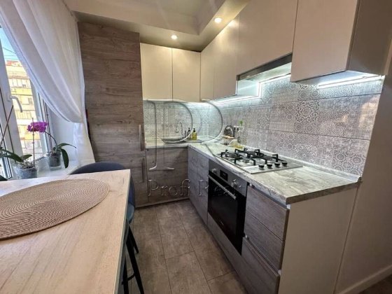 Продаж 3 кімн. квартири/з ремонтом/ Академмістечко/Житомирська/Святоши