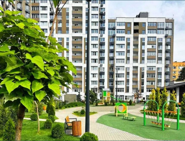 продаж 2к квартири ЖК Святобор - фото 1
