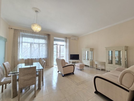 БЕЗ% Центр Золоті Ворота 3 кімнати 98м² Ярославів Вал, 19 / Гончара Киев