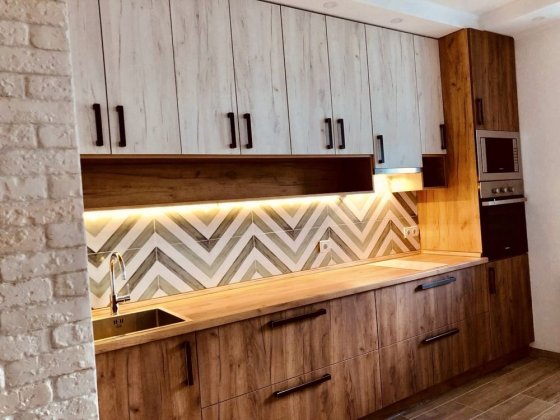 Продадж  евро  2к квартири з ремонтом   в ЖК Gloria park