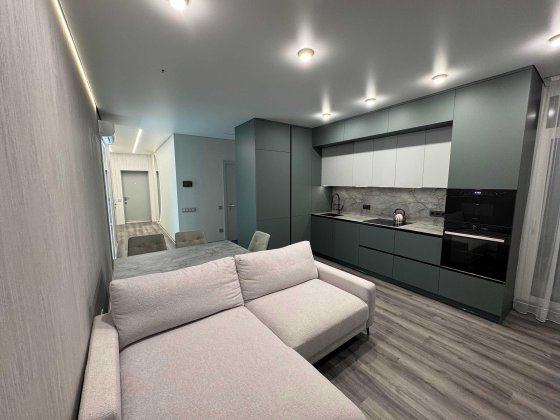 ЖК Варшавський 3 ПРОДАЖ 2 кімнатної квартири 80м з АВТОРСЬКИМ ремонтом Київ