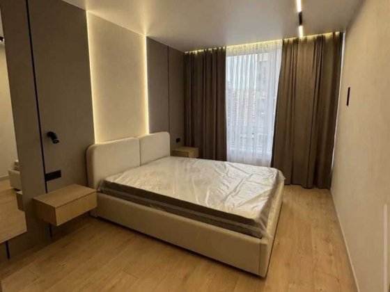 Продам 1 кім Варшавський  Варшавский 2 Олеся буд. 10.3 Киев