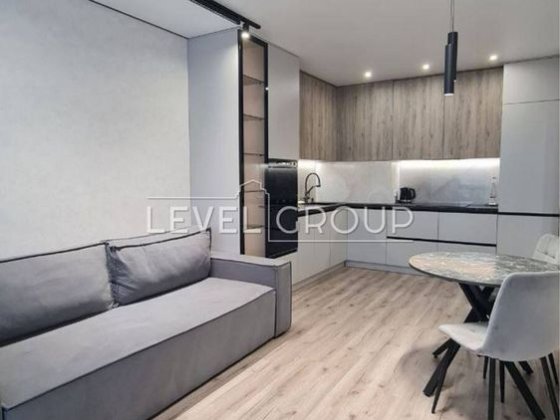 Продаж 1 кімн квартири Варшавський 2 Киев