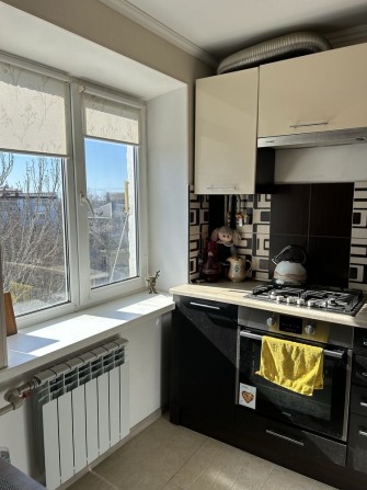 Двокімнатна 5/5, 46/31/6, вул. Кропивницкього (р-н минутки) - фото 1