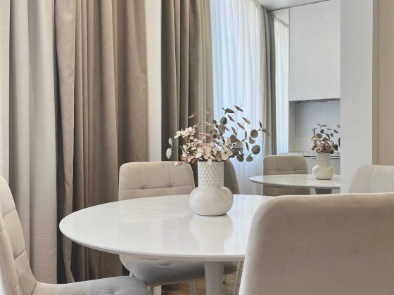 Продам 1 кімнатну квартиру ЖК Crystal Avenue Борщагівка з  ремонтом Петропавлівська Борщагівка