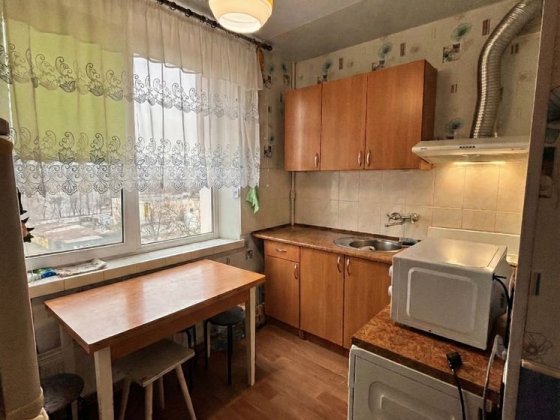 Продам 1к.27м2 Защитников Украины (м.Спортивная, Молочная 5) Харків