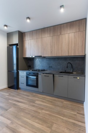 Продам сучасну квартиру 39м2 з ремонтом Софіївська Борщагівка - фото 1