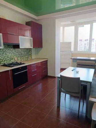 1-кімн.квартира Сахарова 48 кв.м 2 балкони Капремонт Меблі Техніка - фото 1