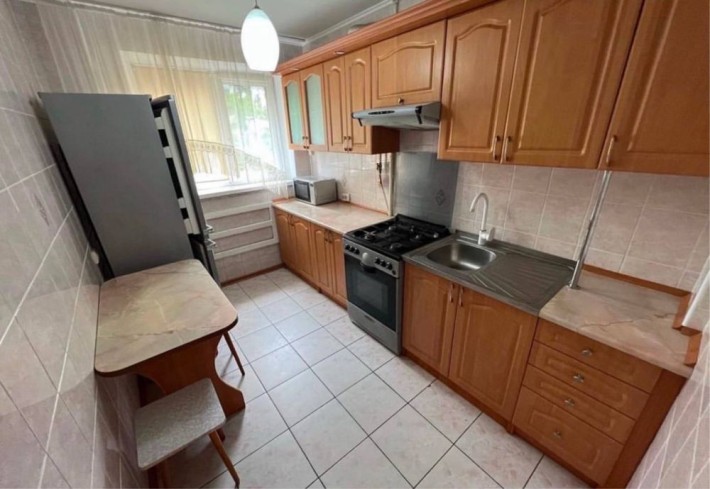 Квартира 3 кімнати біля Площі перемоги на 5 поверсі з 9 - фото 1