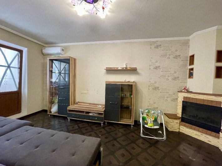 Продаж 2 кімнатної квартири в районі площі Перемоги - фото 1