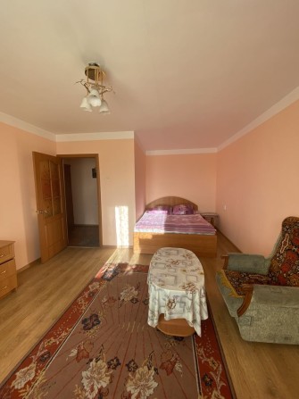 Продаю 1 к.кв. пр. Центральный - Шоссейная /Фрунзе/ - фото 1