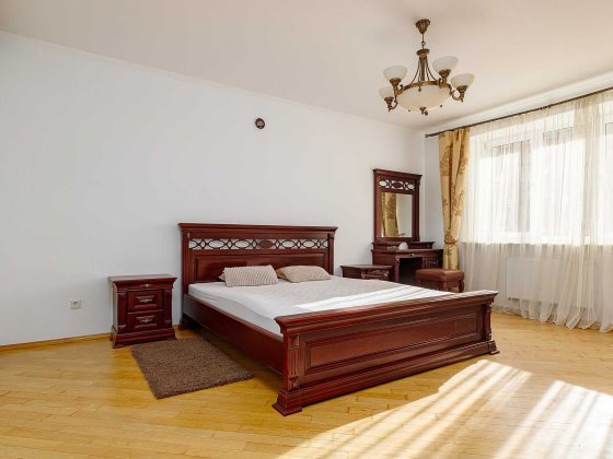 Продаж 2кім. квартири з паркомісцем в новобудові на вул. Стуса Львов