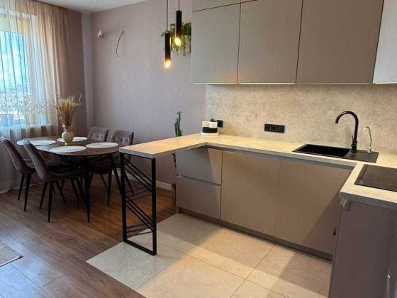 ПРОДАМ трикімнатну квартиру з євроремонтом в новобудові на Черемушках Одесса