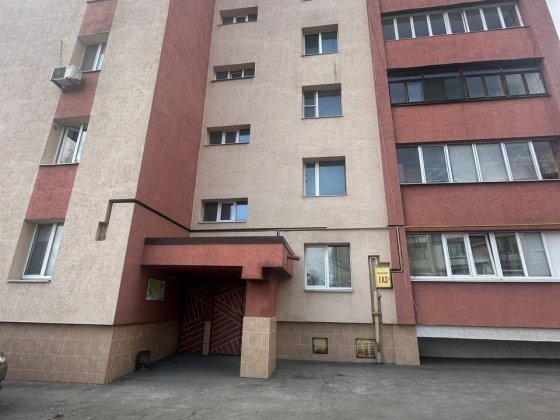 Уникальная 3-комнатная  квартира ул. Школьная 1б Софіївська Борщагівка