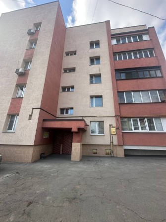 Уникальная 3-комнатная  квартира ул. Школьная 1б - фото 1