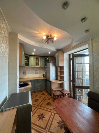 Двухкомнатная квартира Таирова Ильфа и Петрова (Семьи Глодан) Вильямса - фото 1