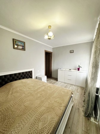 Продаж 3к кв  з євроремонтом вул Микалайчука - фото 1