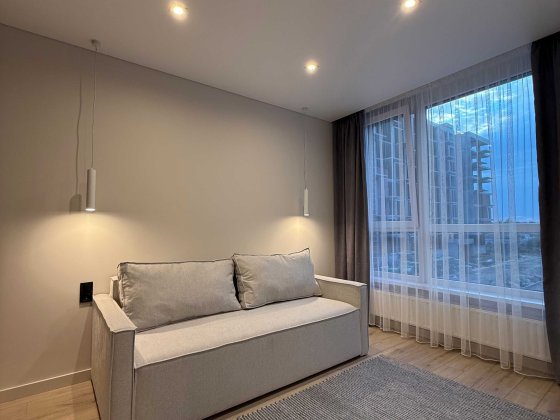 Продам 2х кім.квартиру з ремонтом в новобудові Львів