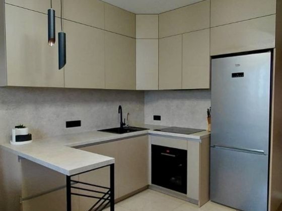 Просторная трехкомнатная квартира в Киевском районе Одесса