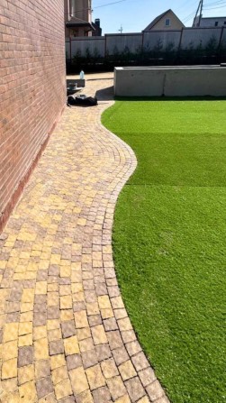 Квартира-мансарда 37 м2. ГАЗ. 1.5 км до Києва. БЕЗ комісії - фото 1