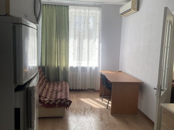 Продам реальну 2 кім кв метро ЮЖД 5 хв вул Рилєєва 60 Харьков