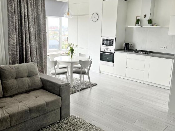 Продаж 1 кв вул  Львовская  1-А с Петропавловская Борщаговка ПРОГРАМИ Петропавлівська Борщагівка