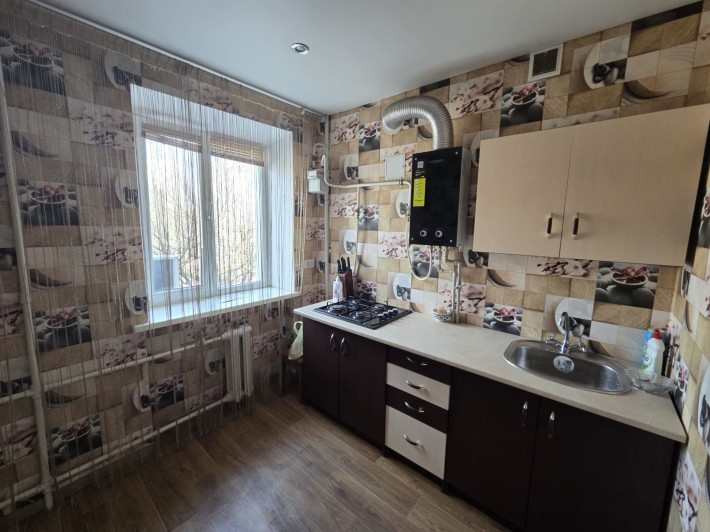 Продам 1к квартиру ул.Карпенко 31 - фото 1