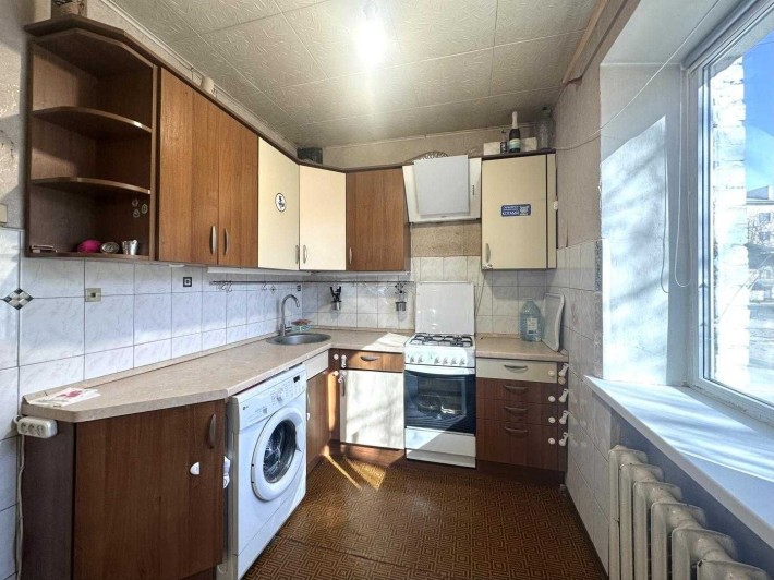 Продаж 1-кімнатної квартири з підвалом, Петропавлівська Борщагівка - фото 1