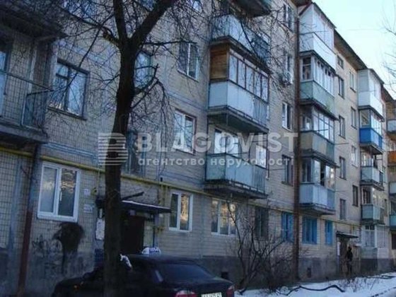 Продається 2-кімнатна квартира по вул. Миколи Василенка, 11. Киев