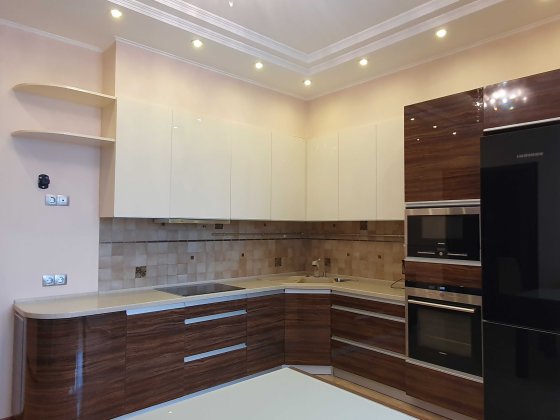 Продаж 1 к.кв. на вул. Кудряшова (Мокра) 18, ЖК Пори Року Киев