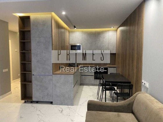 Продаж 2к квартири з ремонтом, вул. Шолуденко, Центр Київ