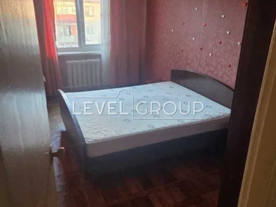 Продається 2-кімнатна квартира  Василенка 11 Киев