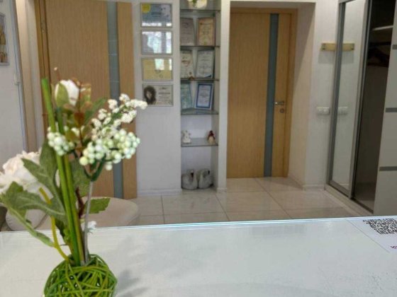 продам 3 кімнатну квартиру, Сталінка, якісний ремон Киев