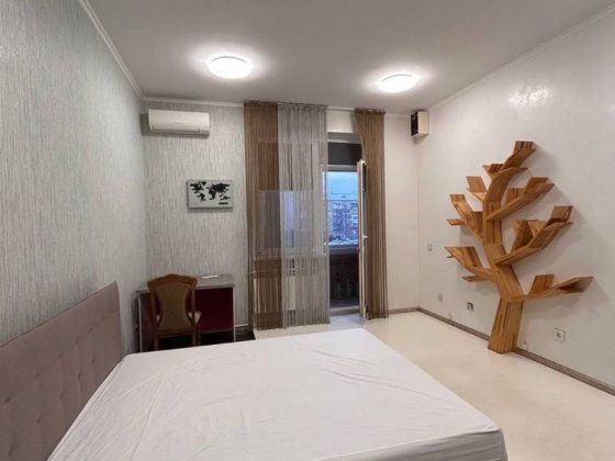 103м2/другий поверх/ 3 к/ Без комісіі