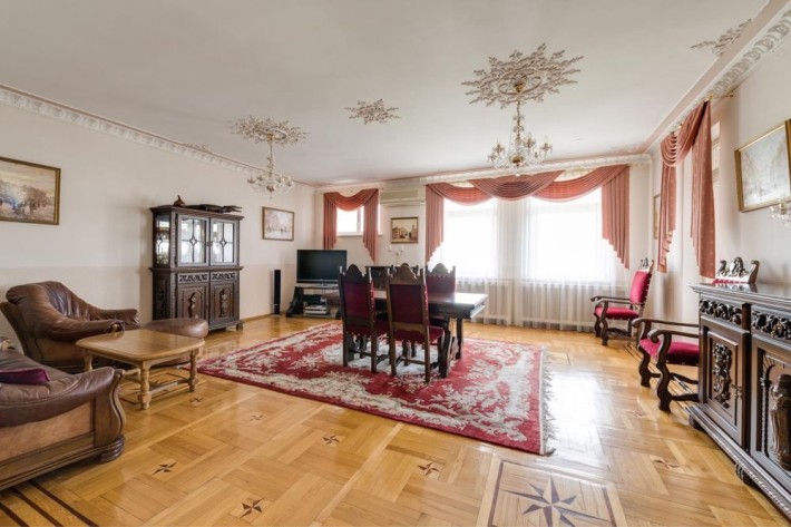 Без%. Вул. Проф. Павловського, 4 (Боткіна), метро КПІ, 4 кім., 174 м - фото 1