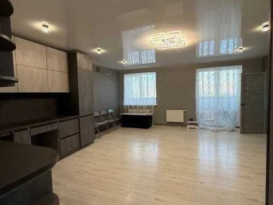 метро Індустріальна ЖК Миру4  3к квартира  82 м2  новий ремонт( 23149) Харьков