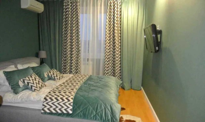 Продам реальную 2к на Валентиновской. Есть газ! - фото 1