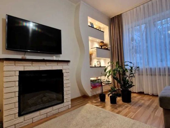 Продається шикарна 3 кімнатна на Салтівці (404854) Харьков