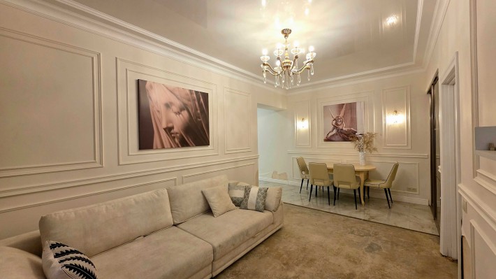 DC S4 Продам 2 комнатная квартира сталинка Центр Пл.Павловская 2 - фото 1