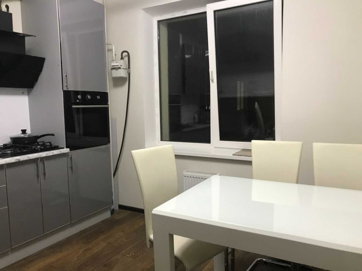 У продажу Шикарна 2х кім квартира на вул.Бочарова- Газовий -3 поверх - фото 1