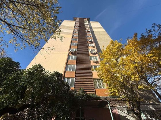 3 комнатная квартира на Новосельского 76 метров/дом с газом Одесса