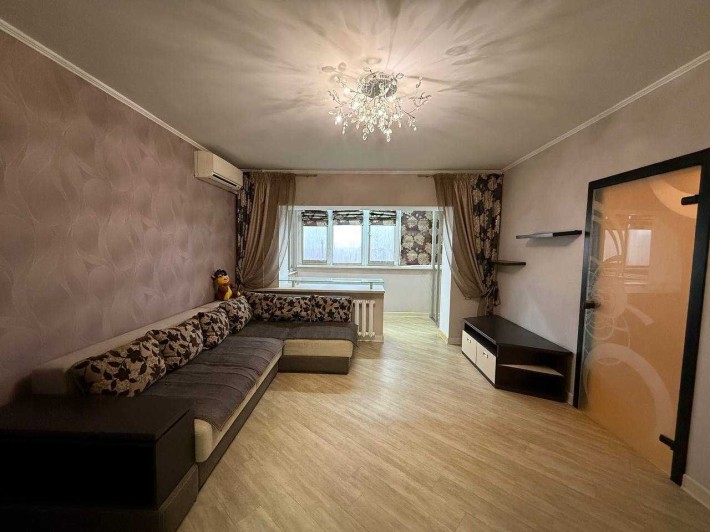 4 станция Большого Фонтана, 4-х комнатная свободная квартира. - фото 1