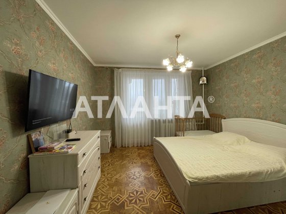 3-комнатная квартира с капитальным ремонтом  на Фонтане. Одеса