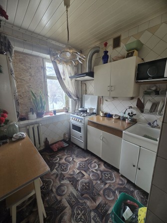 Продам 3х комнатную Салтовка  8х/з - фото 1