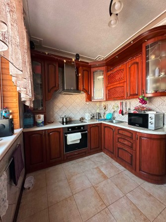 Продам 3-х кімнатну квартиру на Салтівці, район "Медкомплексу" - фото 1