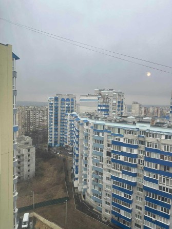 Продам двухкомнатную квартиру в новострое - фото 1