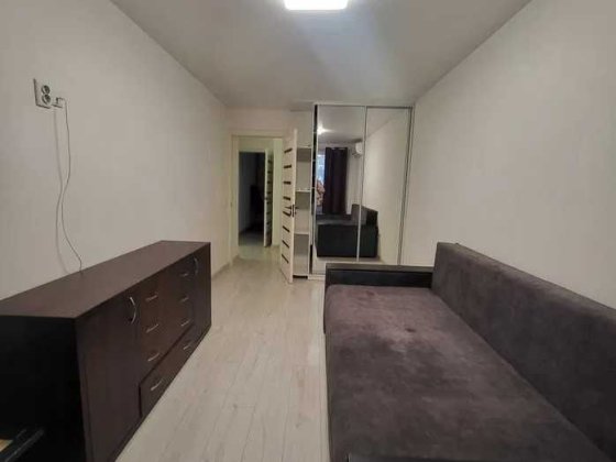 Продається 3 кімнатна квартира.Проспект Льва Ландау.DD Харьков