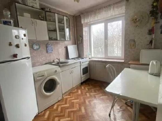 Продається роздільна 2 кімнатна квартира. М Ботанічний Сад.DD Харків