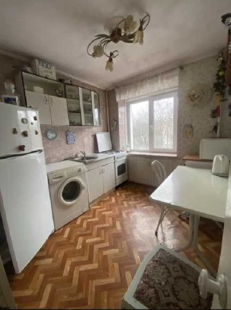 Продається роздільна 2 кімнатна квартира. М Ботанічний Сад.DD - фото 1