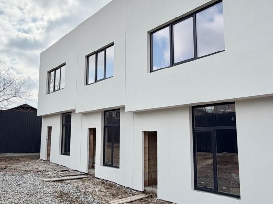 ГАЗ дворівнева квартира власний дворик 0,5 сотки Софіївська Борщагівка Софіївська Борщагівка